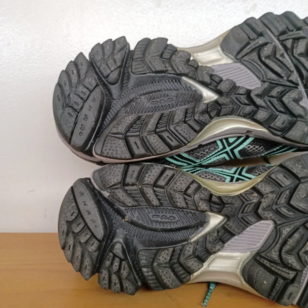 ASICS Gel-Kahana 7 Trail-Running Shoes Sneakers Women's Size 7